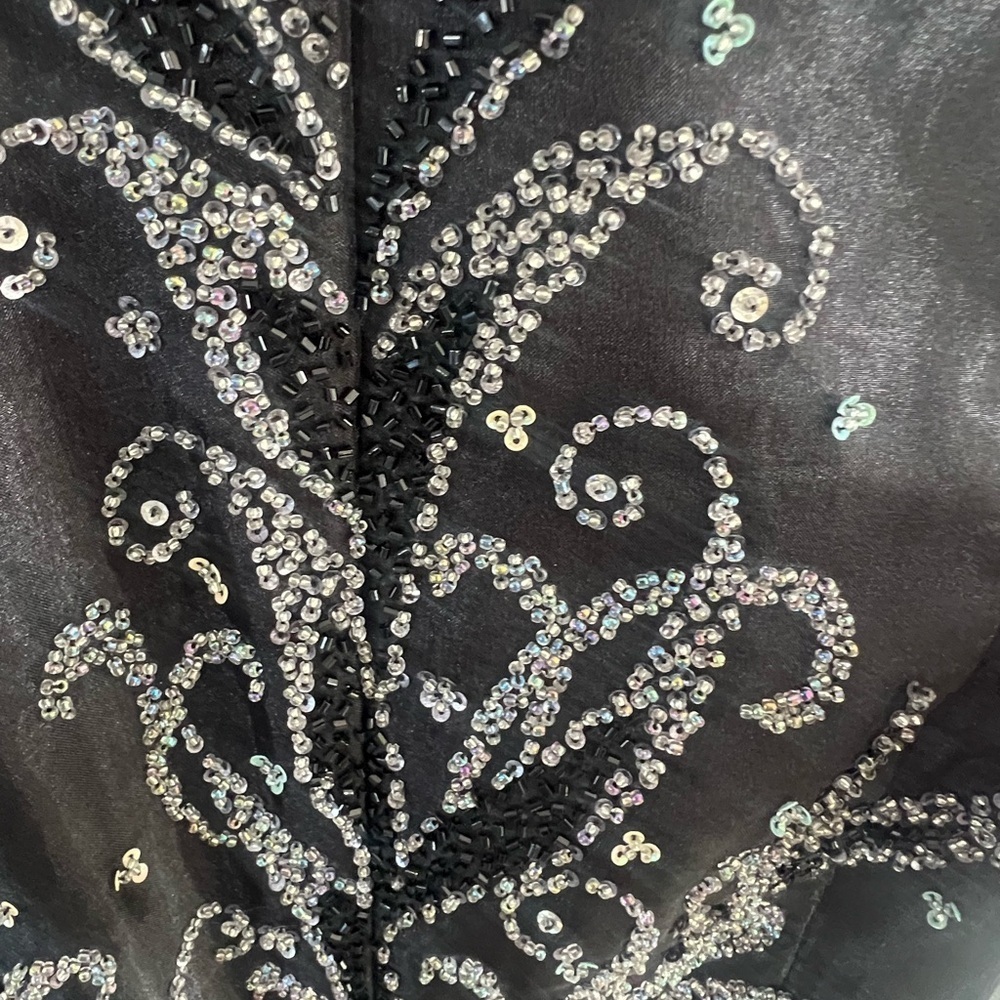 Elegant Black Strapless Prom Dress with Lace up Back - Picture 6 of 7